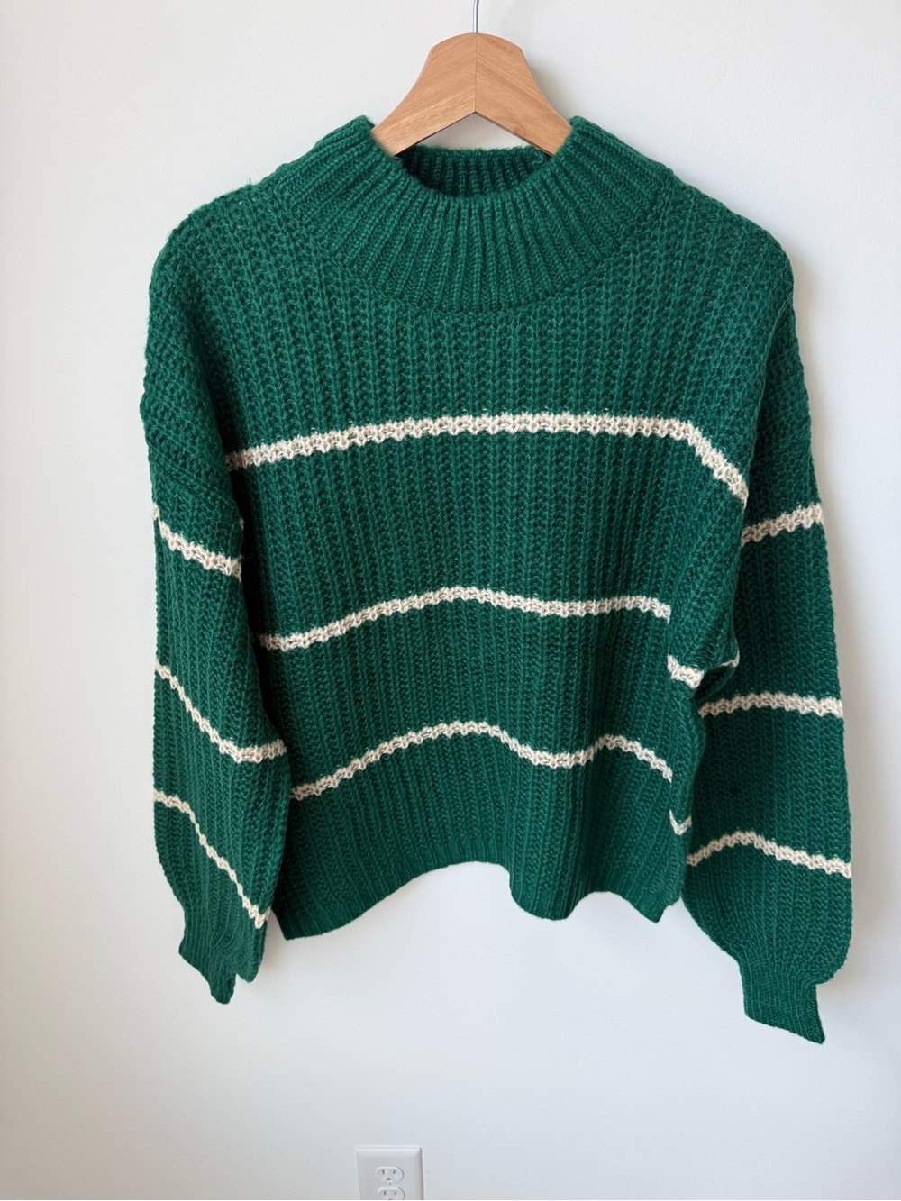 NWT (bag) Zenana Huntert Green Stripe Sweater | S-L